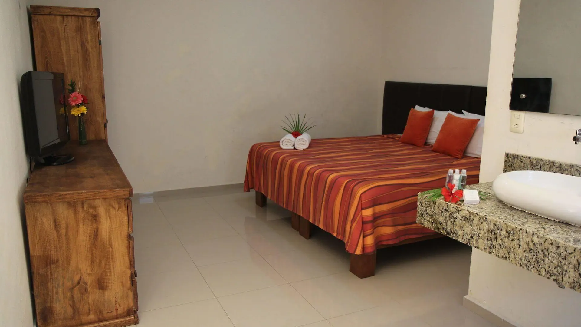 Ahava Hotel Playa del Carmen México